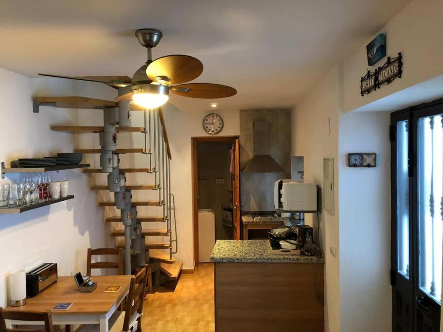 Casita Tacande - una bonita casita situada en el casco Antiguo de Vejer de la Frontera Exterior foto